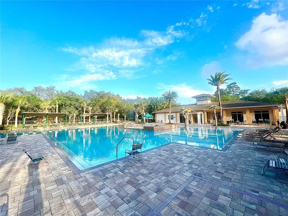 Active With Contract: $539,000 (4 beds, 3 baths, 2808 Square Feet)