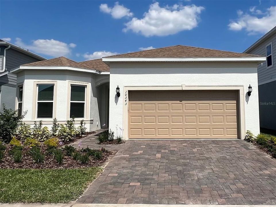 Recently Sold: $871,875 (3 beds, 3 baths, 2253 Square Feet)