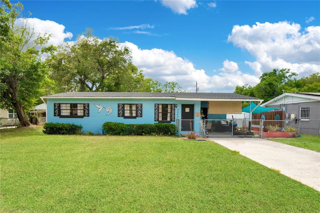 For Sale: $279,000 (3 beds, 1 baths, 1104 Square Feet)