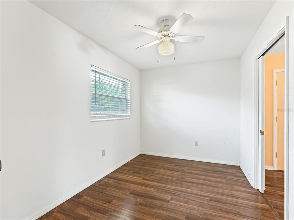 For Sale: $429,900 (3 beds, 2 baths, 1944 Square Feet)