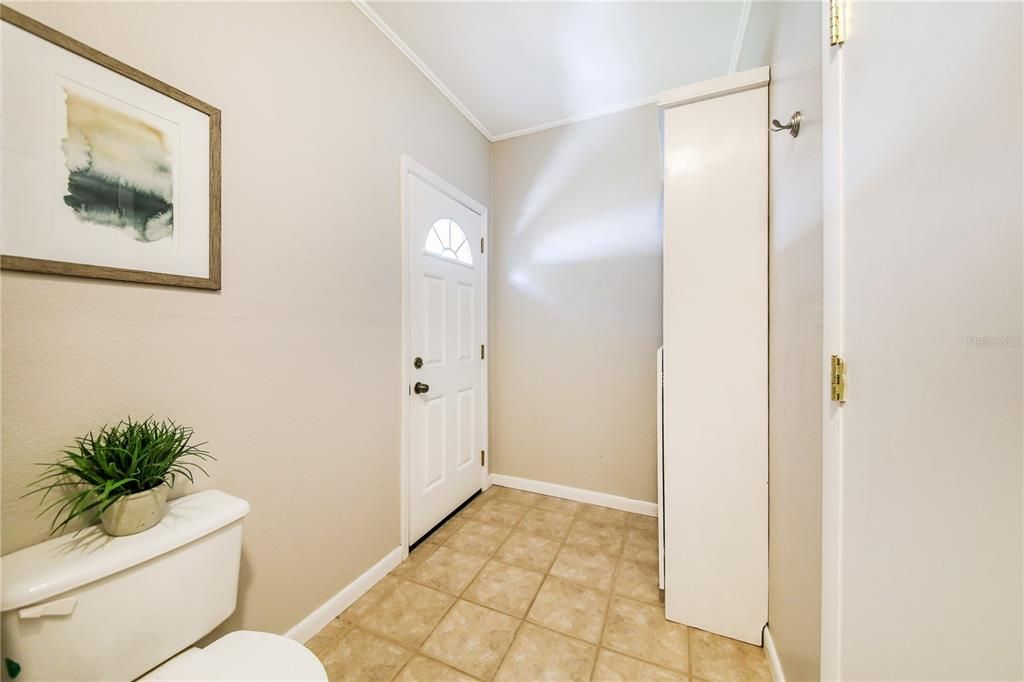 For Sale: $249,900 (3 beds, 2 baths, 1342 Square Feet)