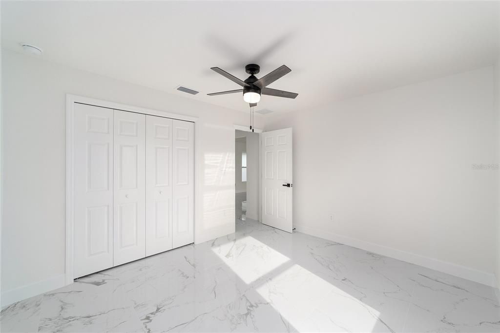 Active With Contract: $289,900 (3 beds, 2 baths, 1473 Square Feet)