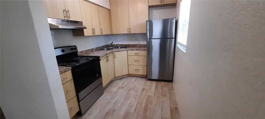 For Rent: $1,185 (2 beds, 1 baths, 575 Square Feet)