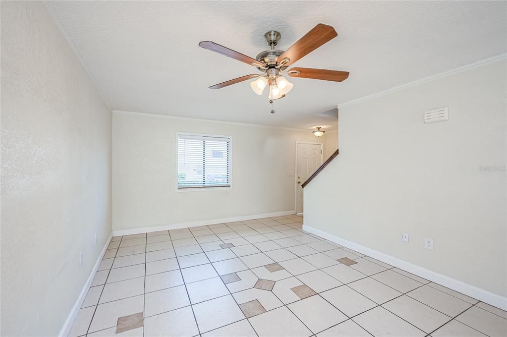 For Sale: $229,900 (3 beds, 2 baths, 1407 Square Feet)