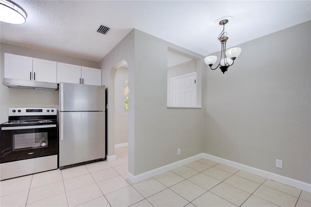 For Sale: $329,950 (3 beds, 1 baths, 1196 Square Feet)