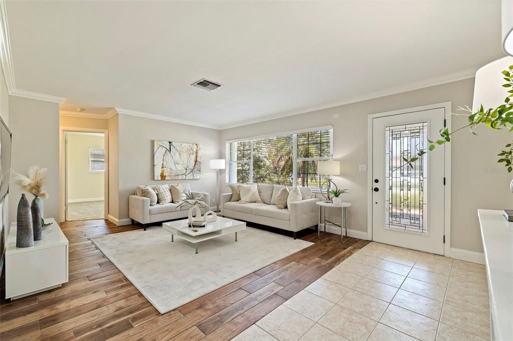 Active With Contract: $775,000 (3 beds, 3 baths, 1887 Square Feet)