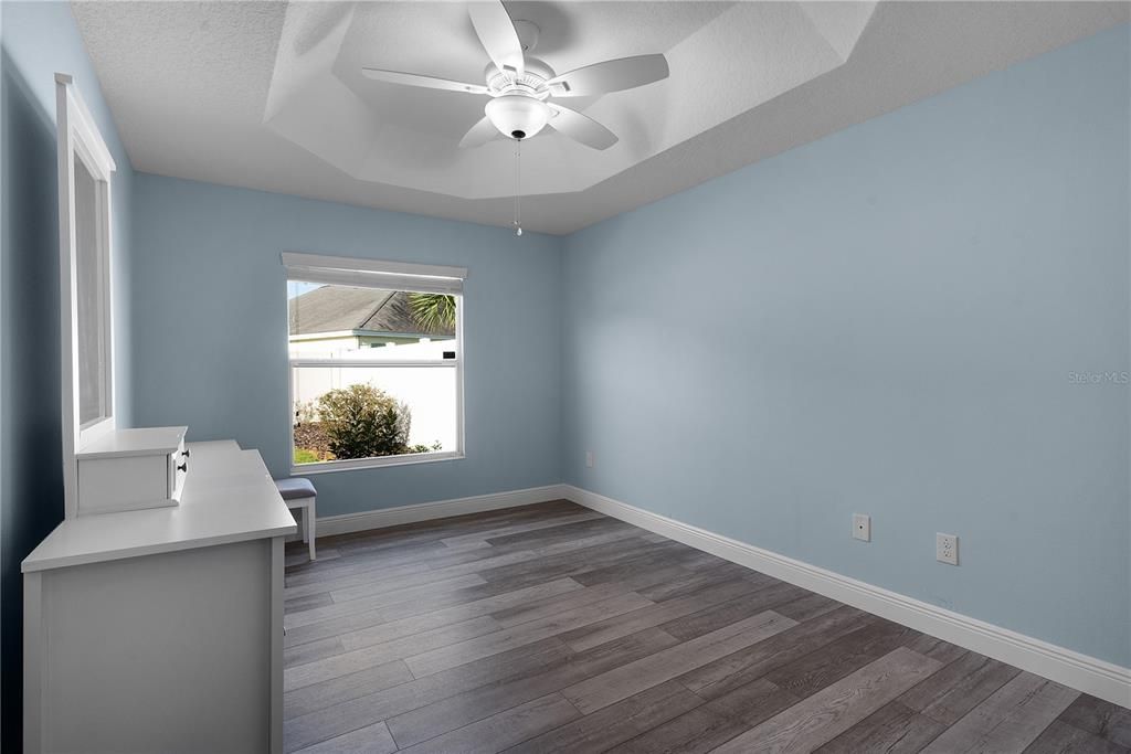 For Sale: $449,000 (3 beds, 2 baths, 1652 Square Feet)