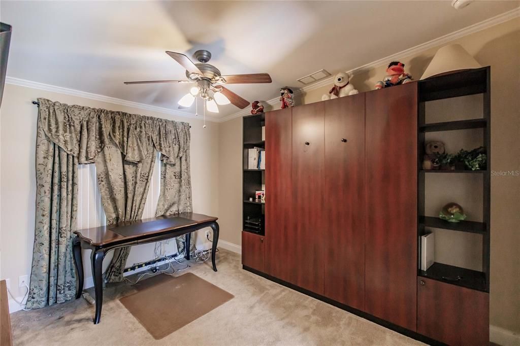 For Sale: $205,000 (2 beds, 2 baths, 1512 Square Feet)