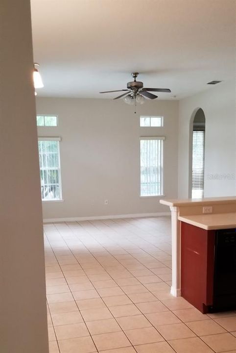 For Rent: $3,195 (4 beds, 3 baths, 2278 Square Feet)