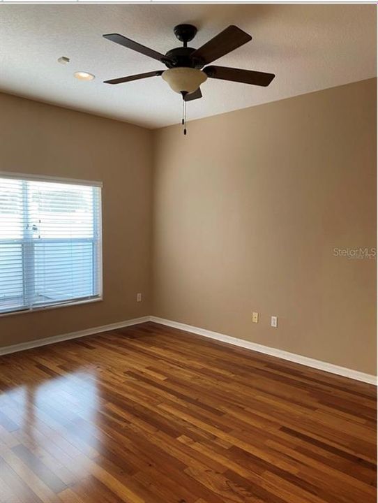For Rent: $2,550 (3 beds, 2 baths, 1535 Square Feet)