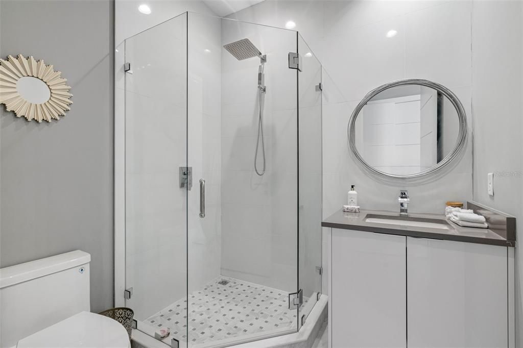 Недавно арендовано: $7,602 (4 спален, 4 ванн, 2872 Квадратных фут)