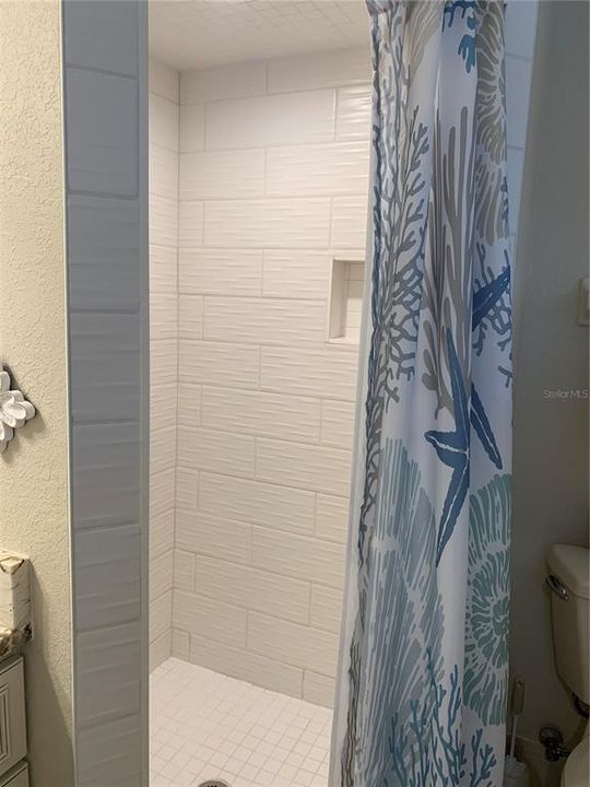 Brand new walk in tile shower in master with Niche - GORGOUS!!