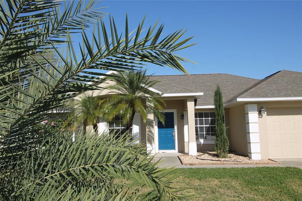 For Sale: $419,900 (4 beds, 2 baths, 1677 Square Feet)