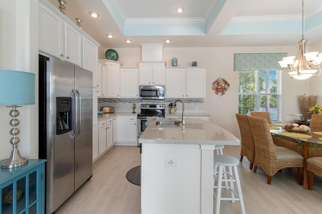 Active With Contract: $899,000 (3 beds, 2 baths, 1285 Square Feet)