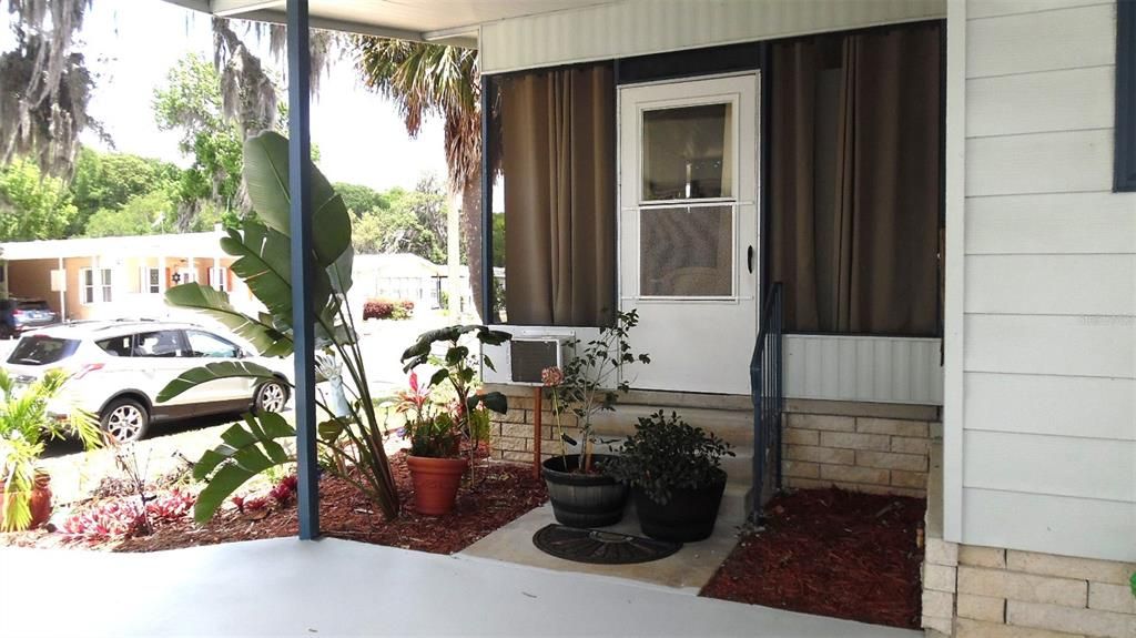 For Sale: $154,500 (2 beds, 2 baths, 1248 Square Feet)