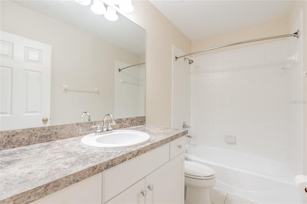 Active With Contract: $3,500 (3 beds, 2 baths, 2348 Square Feet)