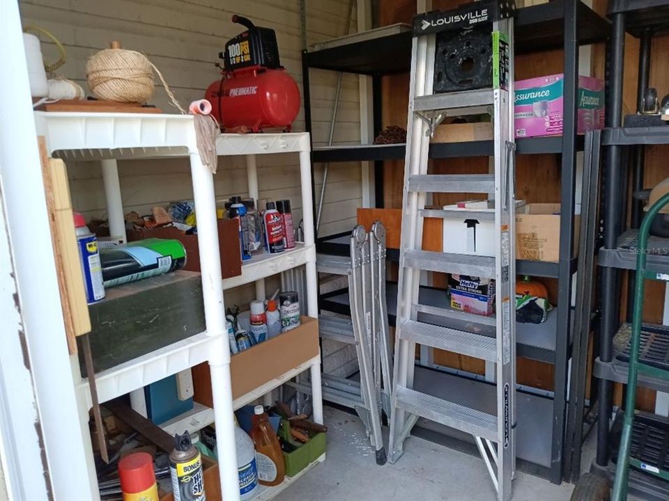 JUST IN CASE YOU WANT TO DO A LITTLE WORK, SELLER LEAVING A FEW THINGS IN THE SHED FOR YOU TO USE.  BUT...AFTER A FEW GAMES OF PICKLEBALL.