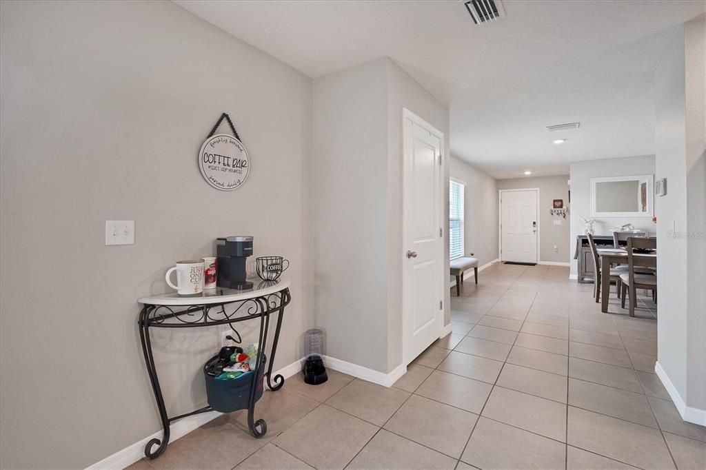 For Sale: $375,000 (3 beds, 2 baths, 1516 Square Feet)
