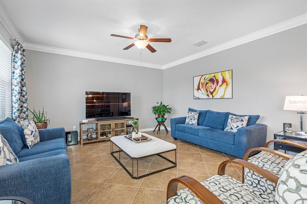 Active With Contract: $659,000 (4 beds, 2 baths, 2537 Square Feet)