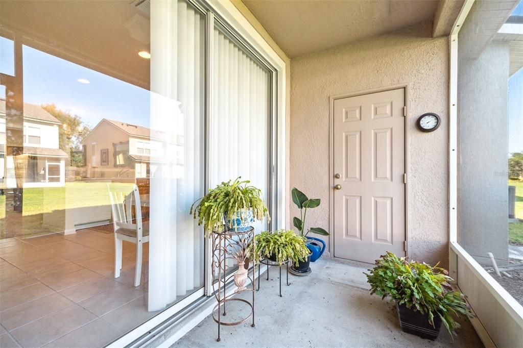 Active With Contract: $239,900 (2 beds, 2 baths, 1110 Square Feet)