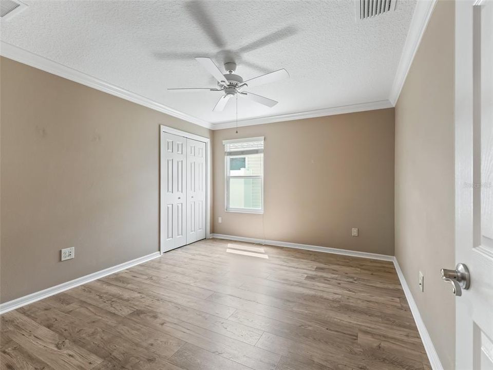 Recently Sold: $440,000 (3 beds, 2 baths, 1531 Square Feet)