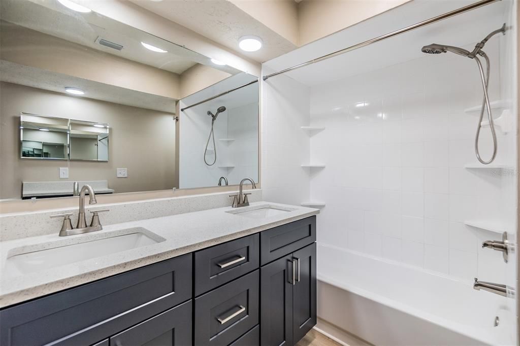Недавно арендовано: $1,550 (2 спален, 1 ванн, 850 Квадратных фут)