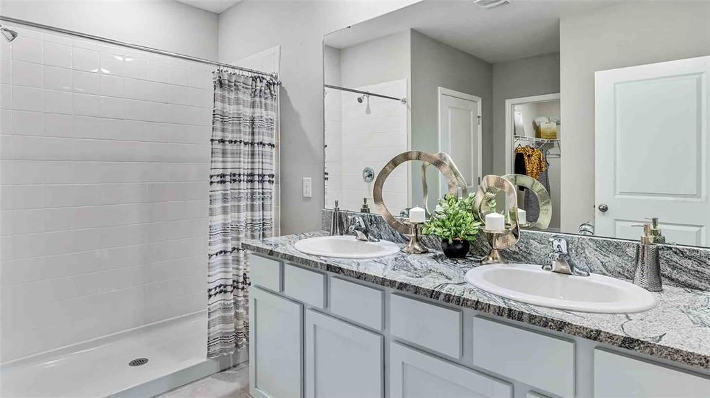Active With Contract: $407,990 (4 beds, 2 baths, 1828 Square Feet)