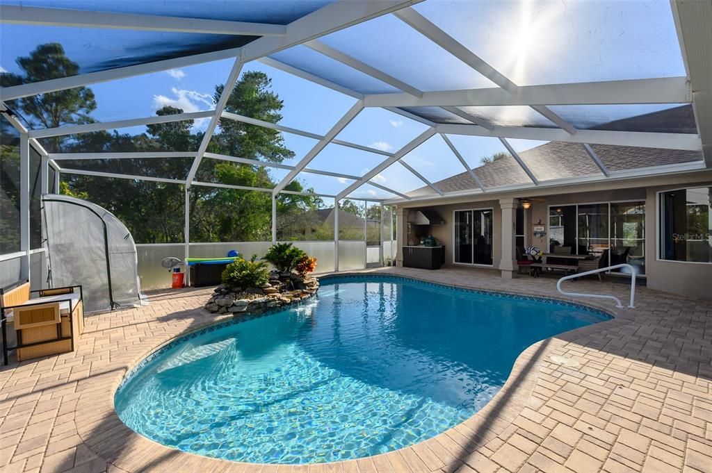 Screened Heated Saltwater Pool