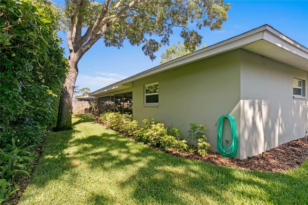 For Sale: $699,000 (3 beds, 2 baths, 1778 Square Feet)