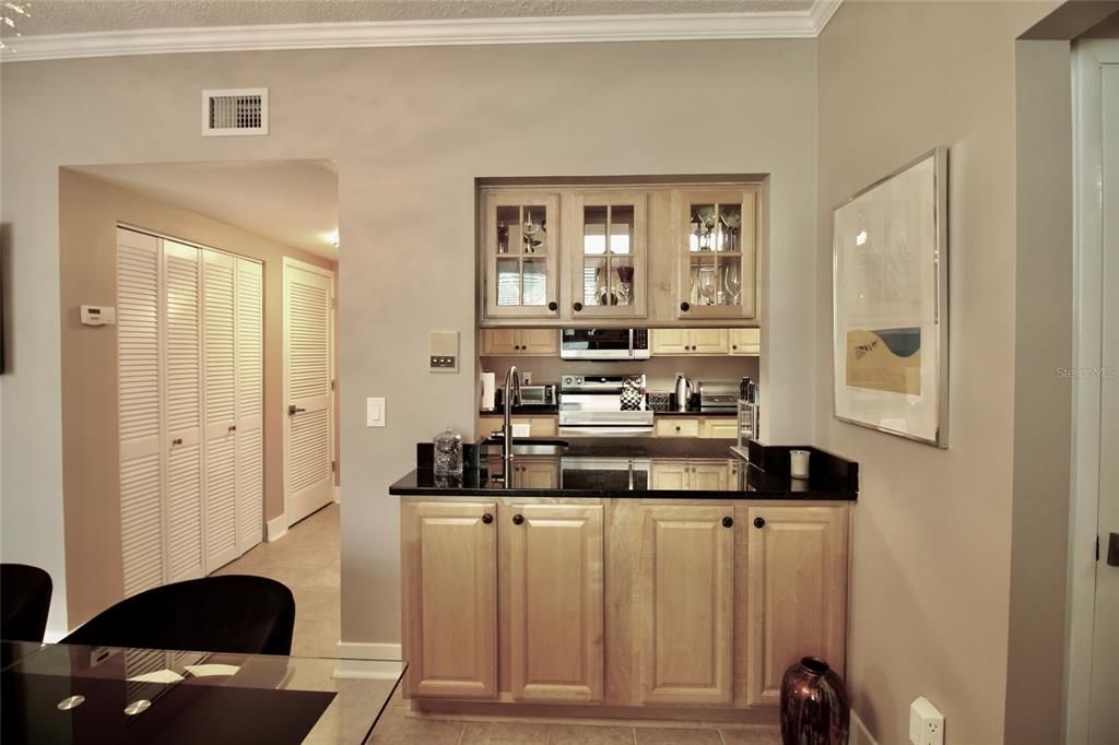 For Sale: $359,900 (2 beds, 2 baths, 1460 Square Feet)