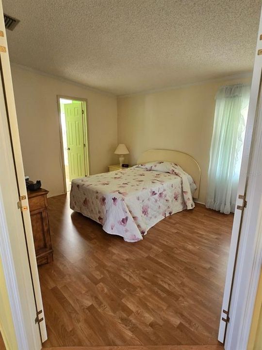 For Rent: $1,800 (2 beds, 2 baths, 1430 Square Feet)