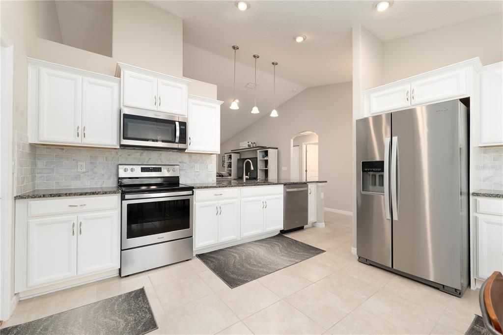 Active With Contract: $334,900 (4 beds, 2 baths, 1891 Square Feet)