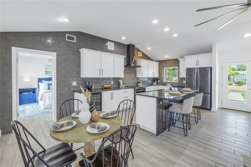 Active With Contract: $1,075,000 (3 beds, 2 baths, 1588 Square Feet)