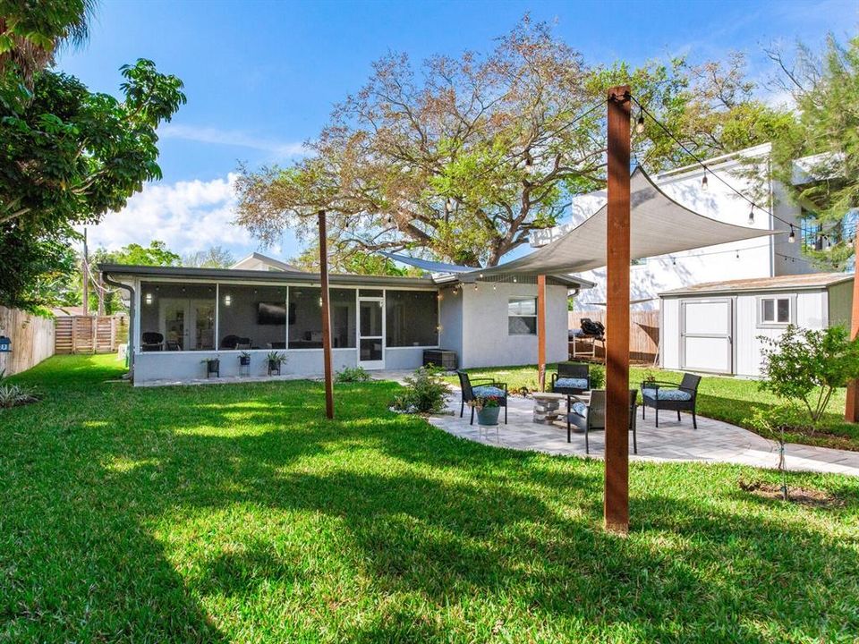 Active With Contract: $679,000 (3 beds, 2 baths, 1956 Square Feet)