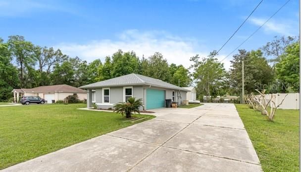 For Sale: $327,000 (3 beds, 2 baths, 1472 Square Feet)