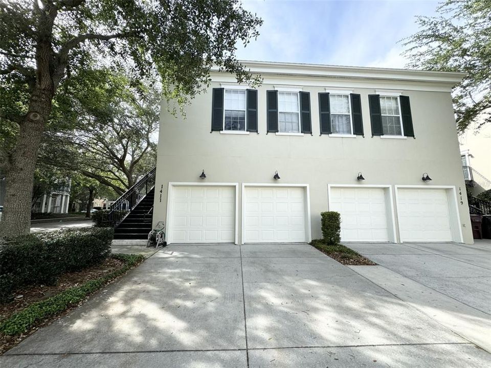 Active With Contract: $3,800 (3 beds, 2 baths, 2054 Square Feet)