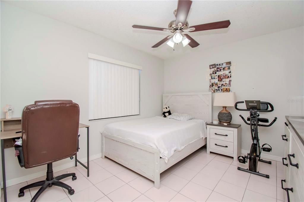 For Sale: $520,000 (3 beds, 2 baths, 1690 Square Feet)