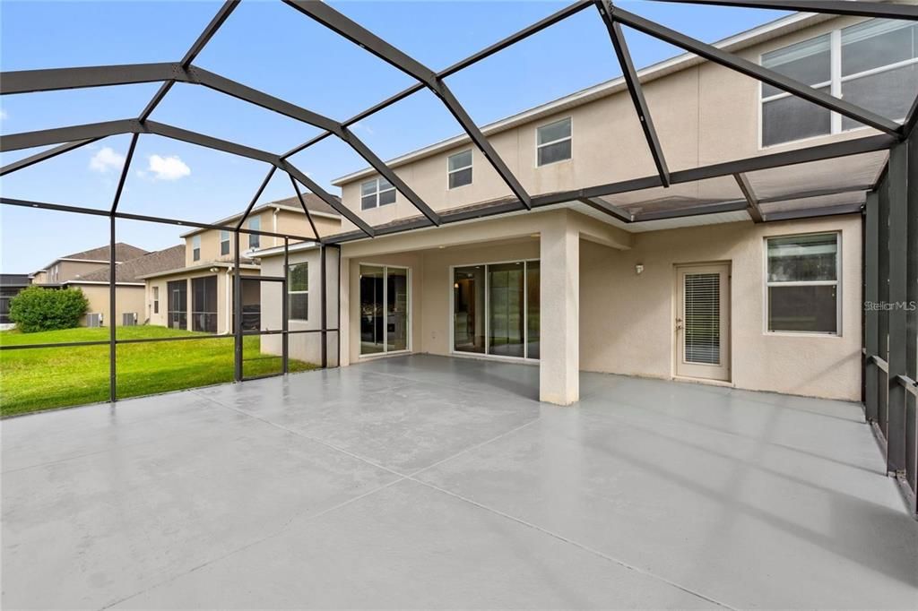 Active With Contract: $634,500 (5 beds, 4 baths, 3264 Square Feet)