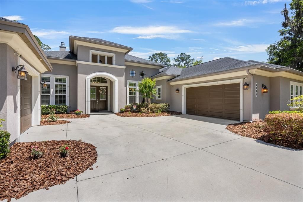 Active With Contract: $1,289,000 (4 beds, 3 baths, 4316 Square Feet)
