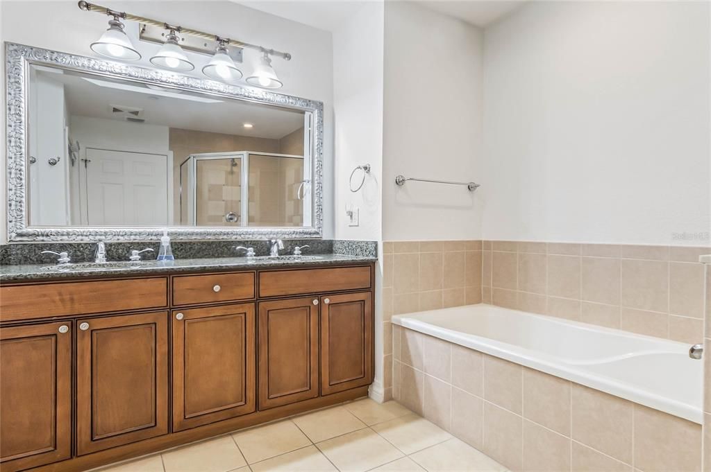 Недавно арендовано: $2,065 (3 спален, 3 ванн, 1630 Квадратных фут)