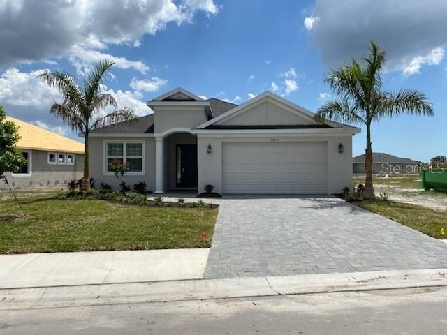 Recently Sold: $688,805 (3 beds, 3 baths, 2159 Square Feet)