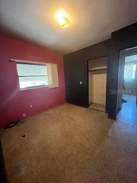 Recently Sold: $199,000 (3 beds, 1 baths, 1137 Square Feet)