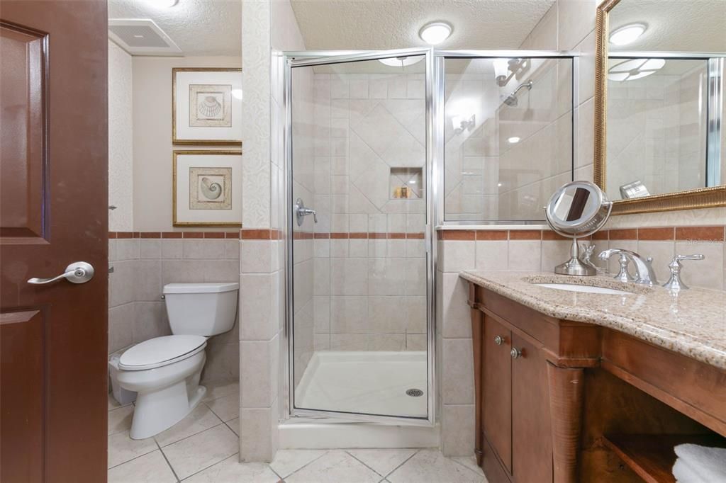 待售: $379,000 (1 贝兹, 1 浴室, 678 平方英尺)