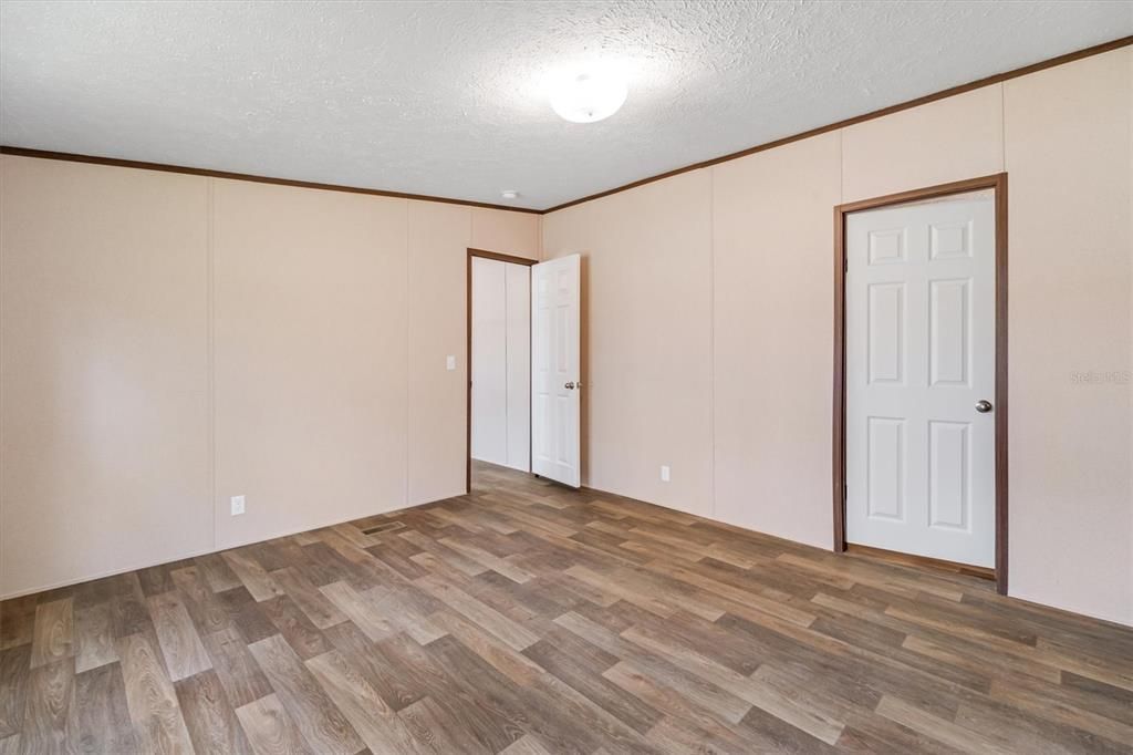 待售: $254,900 (3 贝兹, 2 浴室, 1315 平方英尺)