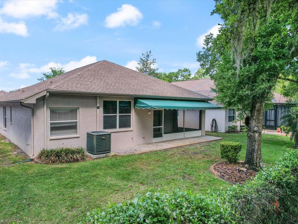 For Sale: $387,900 (4 beds, 2 baths, 2039 Square Feet)