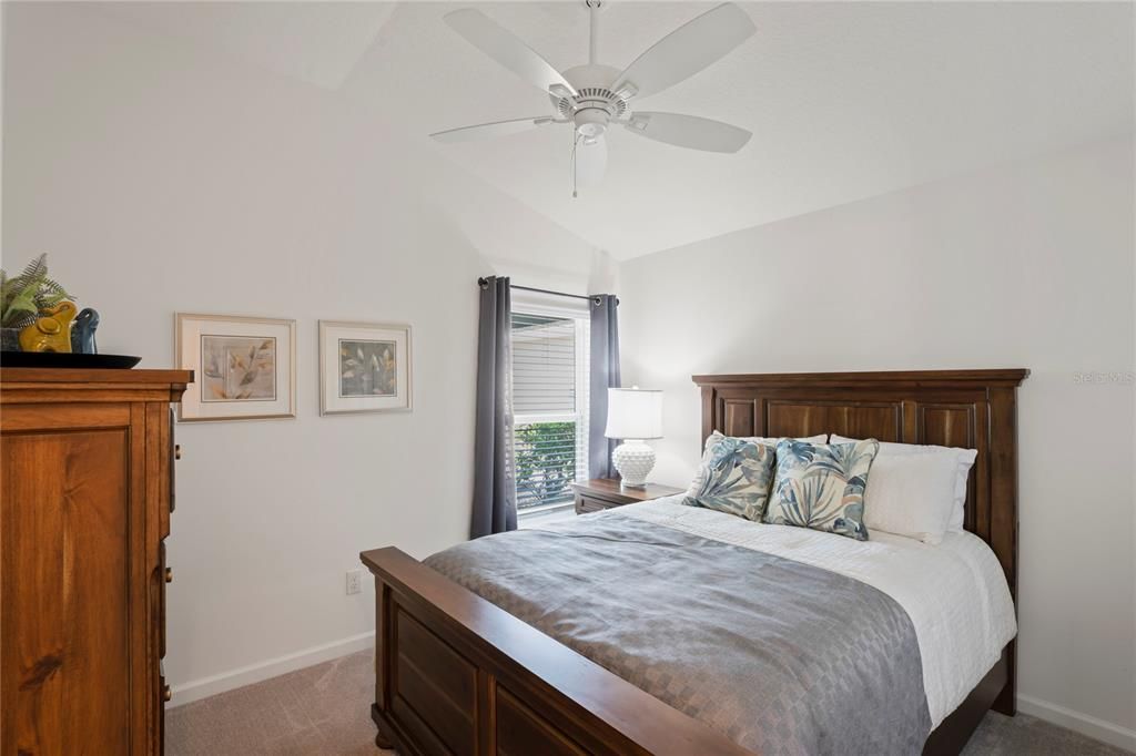 Active With Contract: $339,000 (2 beds, 2 baths, 1290 Square Feet)