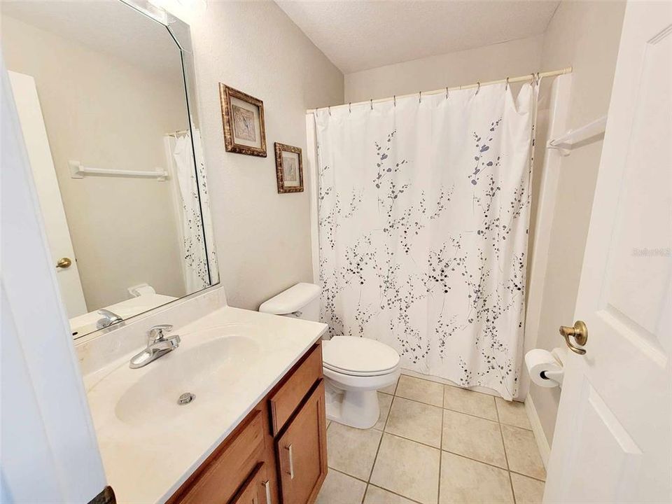 出租: $2,000 (2 贝兹, 2 浴室, 1676 平方英尺)
