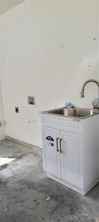 W/D Hook Up with Sink in Garage