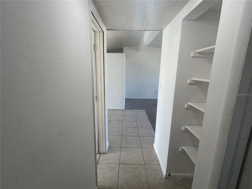 For Sale: $189,000 (2 beds, 1 baths, 768 Square Feet)