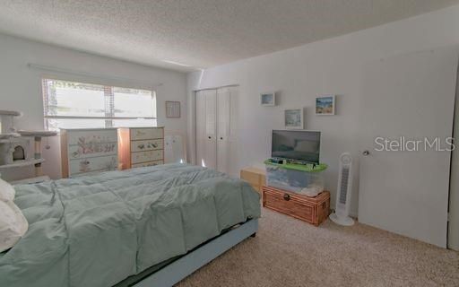 For Rent: $1,450 (1 beds, 1 baths, 817 Square Feet)